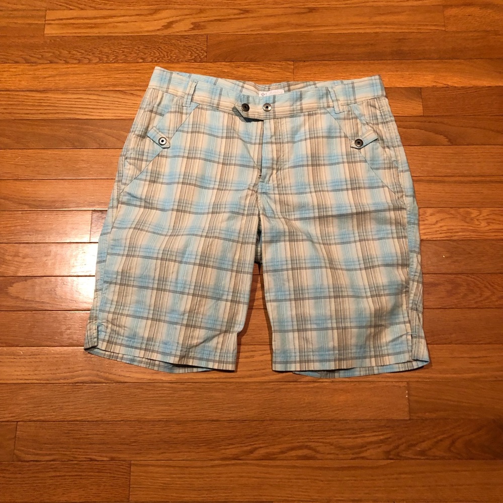 Columbia shorts size 10